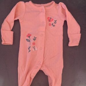 Baby girl onesie in perfect condition